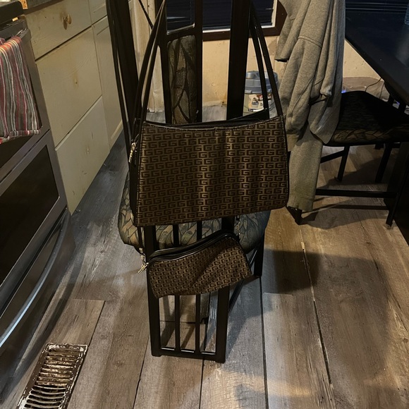 Purses 4 Sale! - Picture 5 of 5